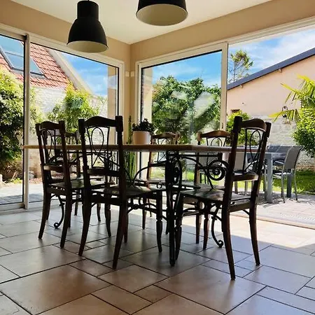 Maison De Pecheur 3ch *jardin*900 M De Juno Beach
